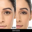 Lakme Ultimate Glam Powder Highlighter For EfFortless Sun-kissed Shine - Sun Kissed 5