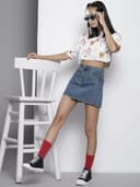 SASSAFRAS White Text Print Boxy Crop Top 5