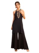 Shae by SASSAFRAS Women Kurta Set 1