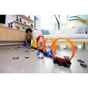 Hot Wheels® Multi-Loop Race Off™ Playset, with 1 Car, Knock Down Flags to Score Points & Break the Loop, Toy for Kids 4 to 10 Years Old​ 2
