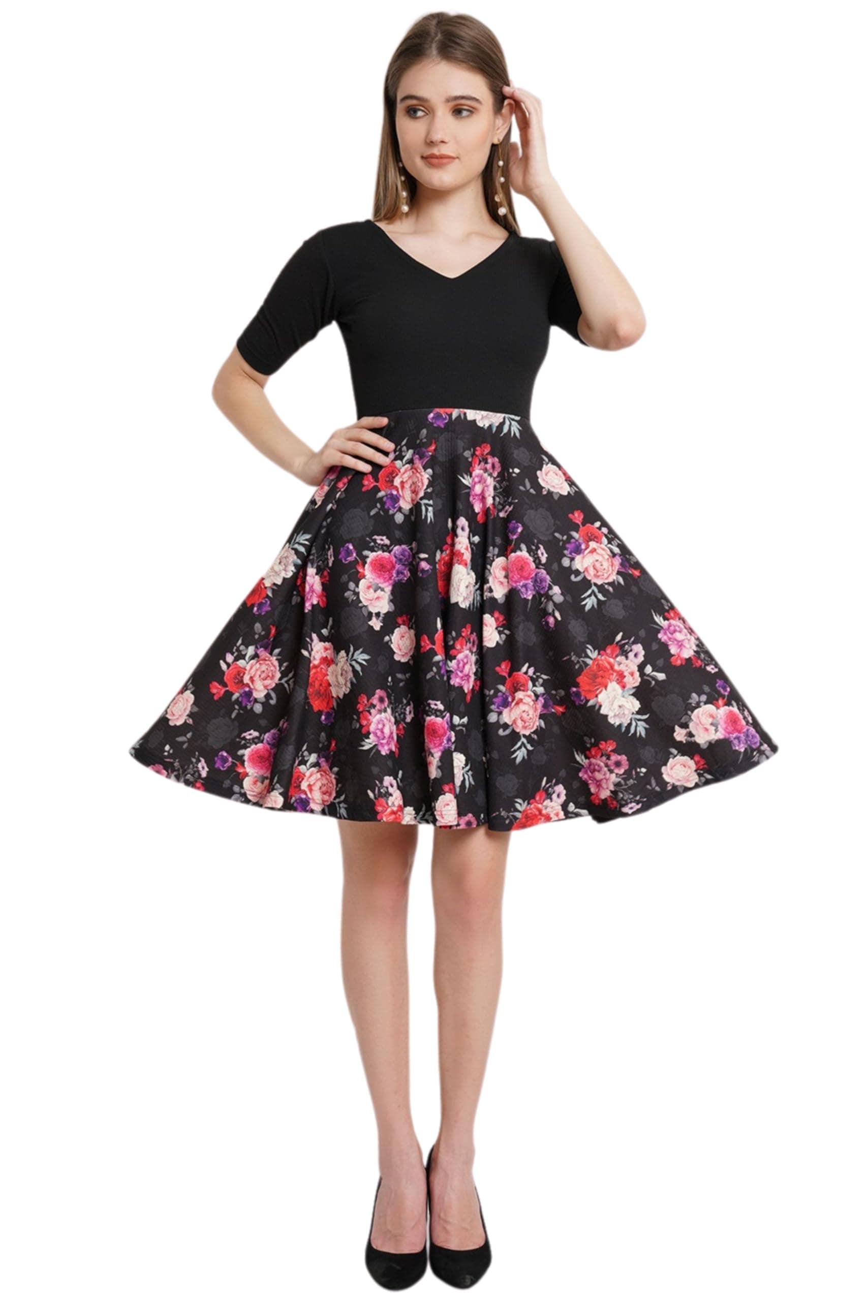 POPWINGS Women Casual Black & White Sleeveless Printed Knee Length Bodycon Dress