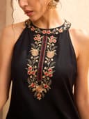 Shae by SASSAFRAS Women Kurta Set 4