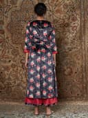 Shae by SASSAFRAS Women Floral Velvet Kurta With Palazzo Pants 4