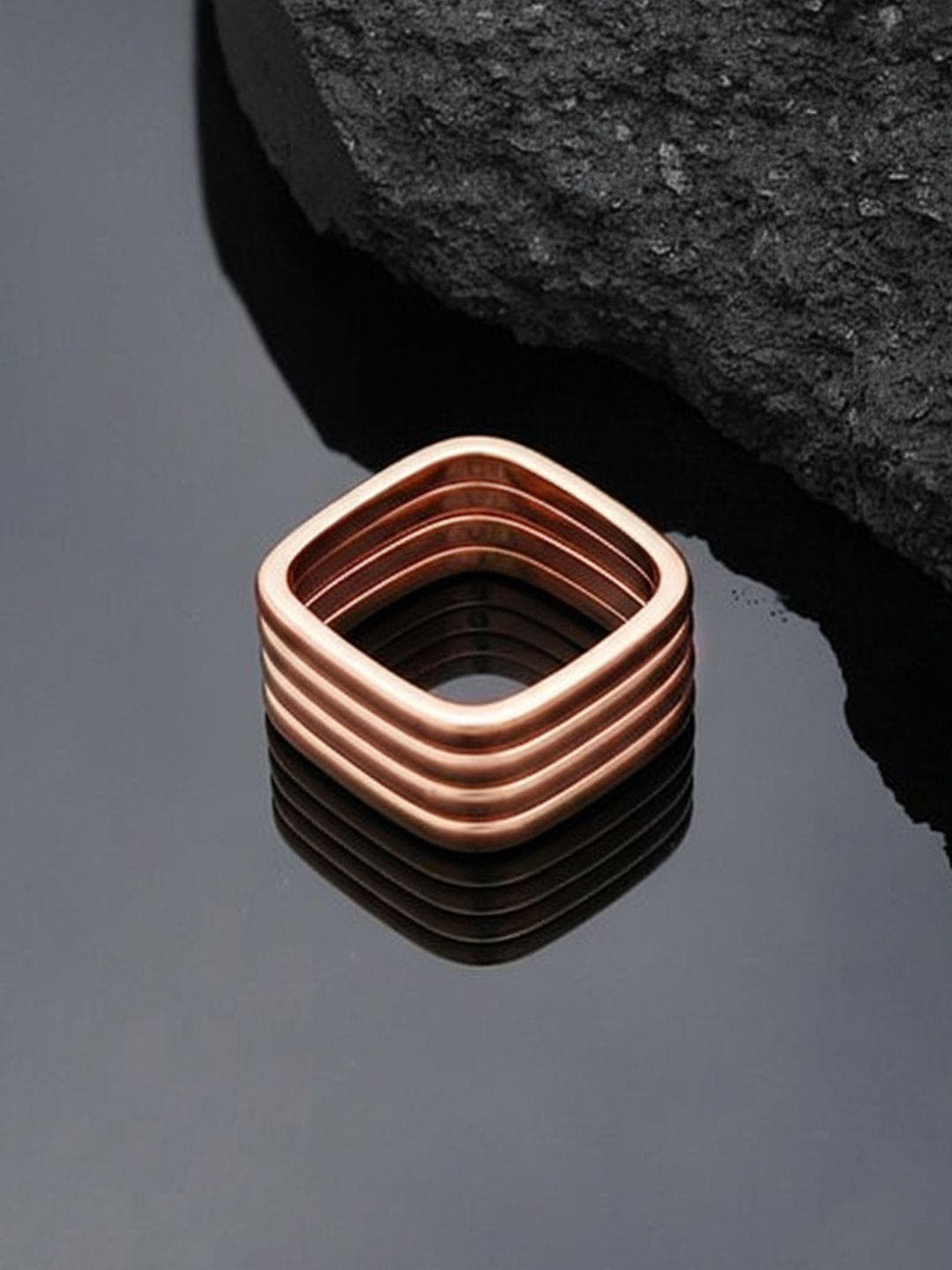 KISNA DIAMOND AND GOLD JEWELLERY 18KT Rose Gold Finger Ring 6.76 G