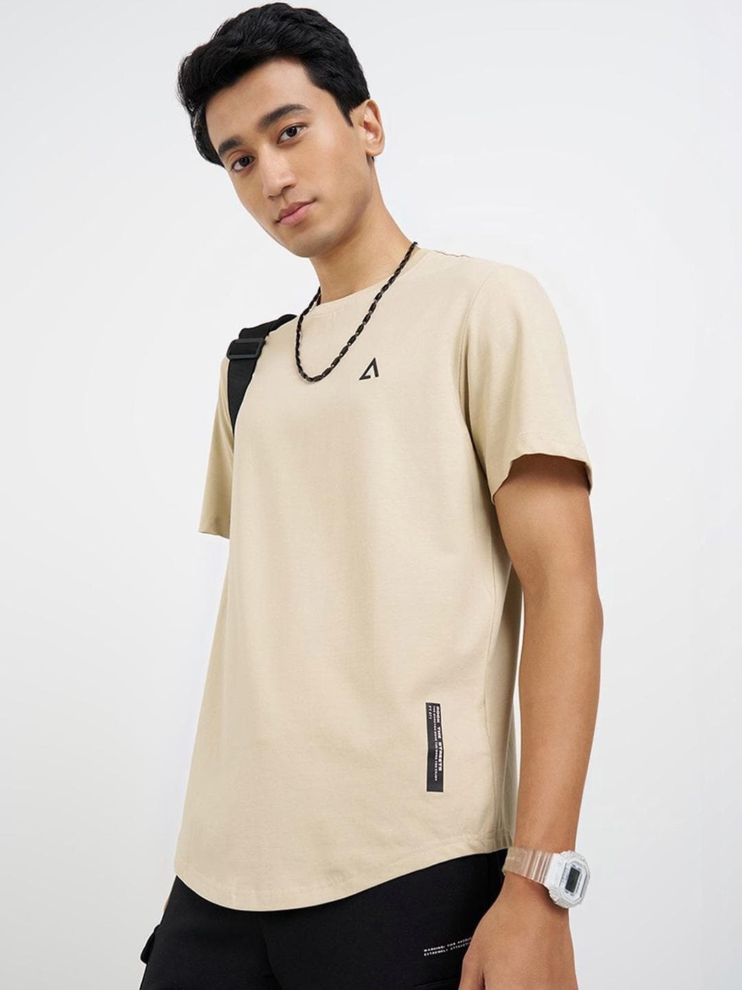 Street 808 By Pantaloons Men Brand Logo Pockets T Shirt