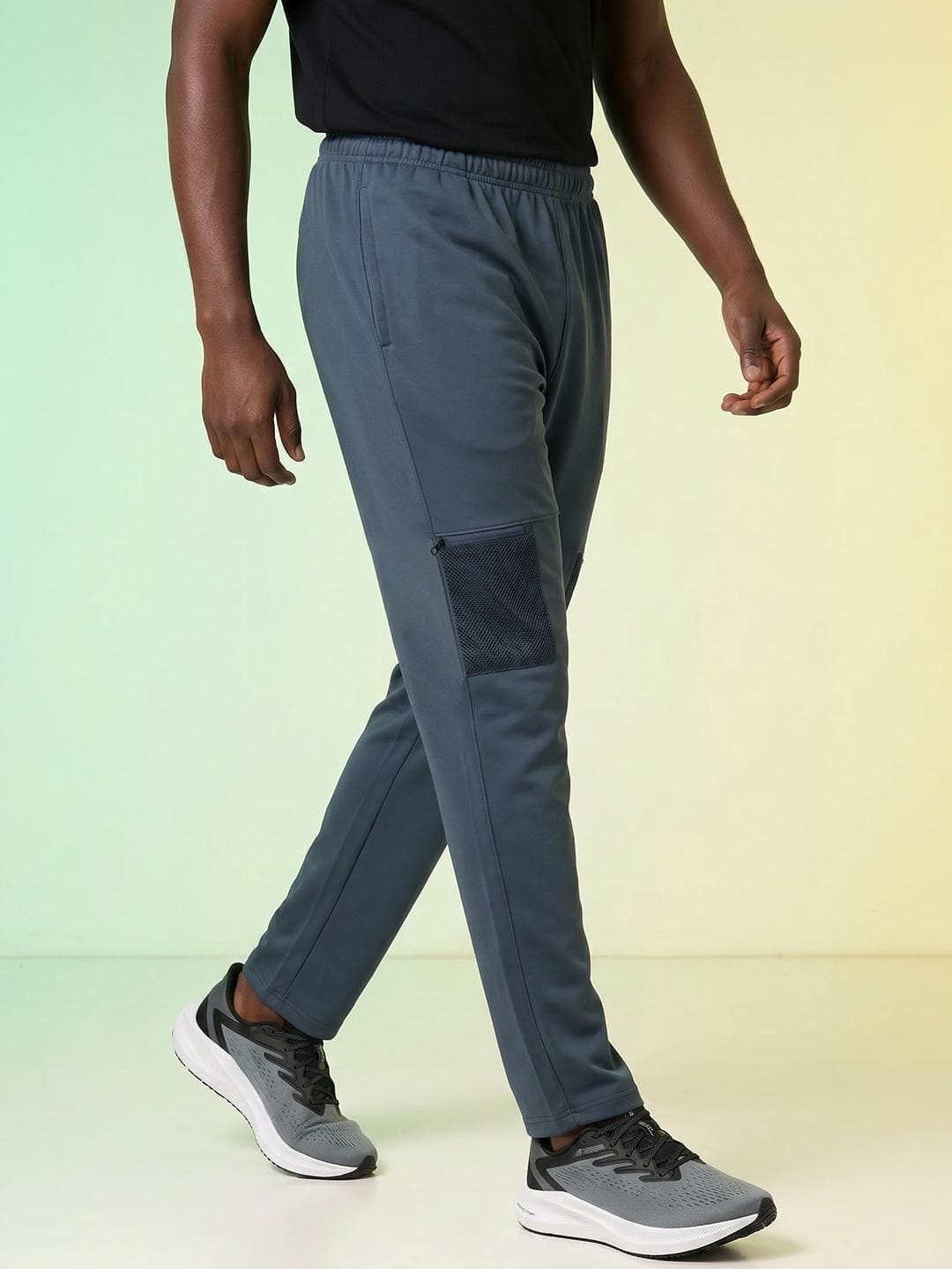 HRX By Hrithik Roshan Men Regular Fit Everyday Track Pants