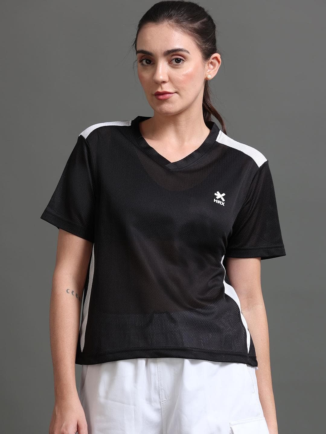 HRX By Hrithik Roshan Brand Logo Colourblocked V Neck Short Sleeves T Shirt