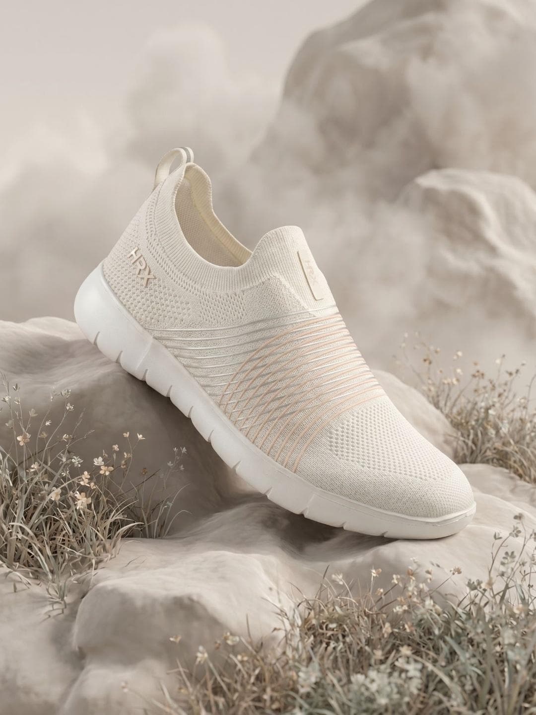 HRX By Hrithik Roshan Women Textile Walking Shoes