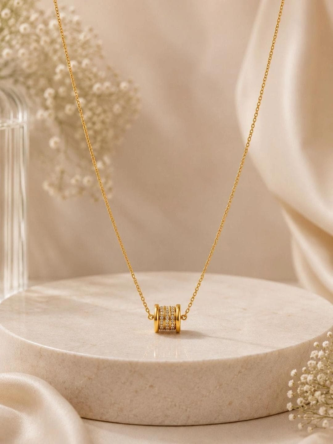 VOGUE PANASH Gold Plated Circular Pendants With Chains