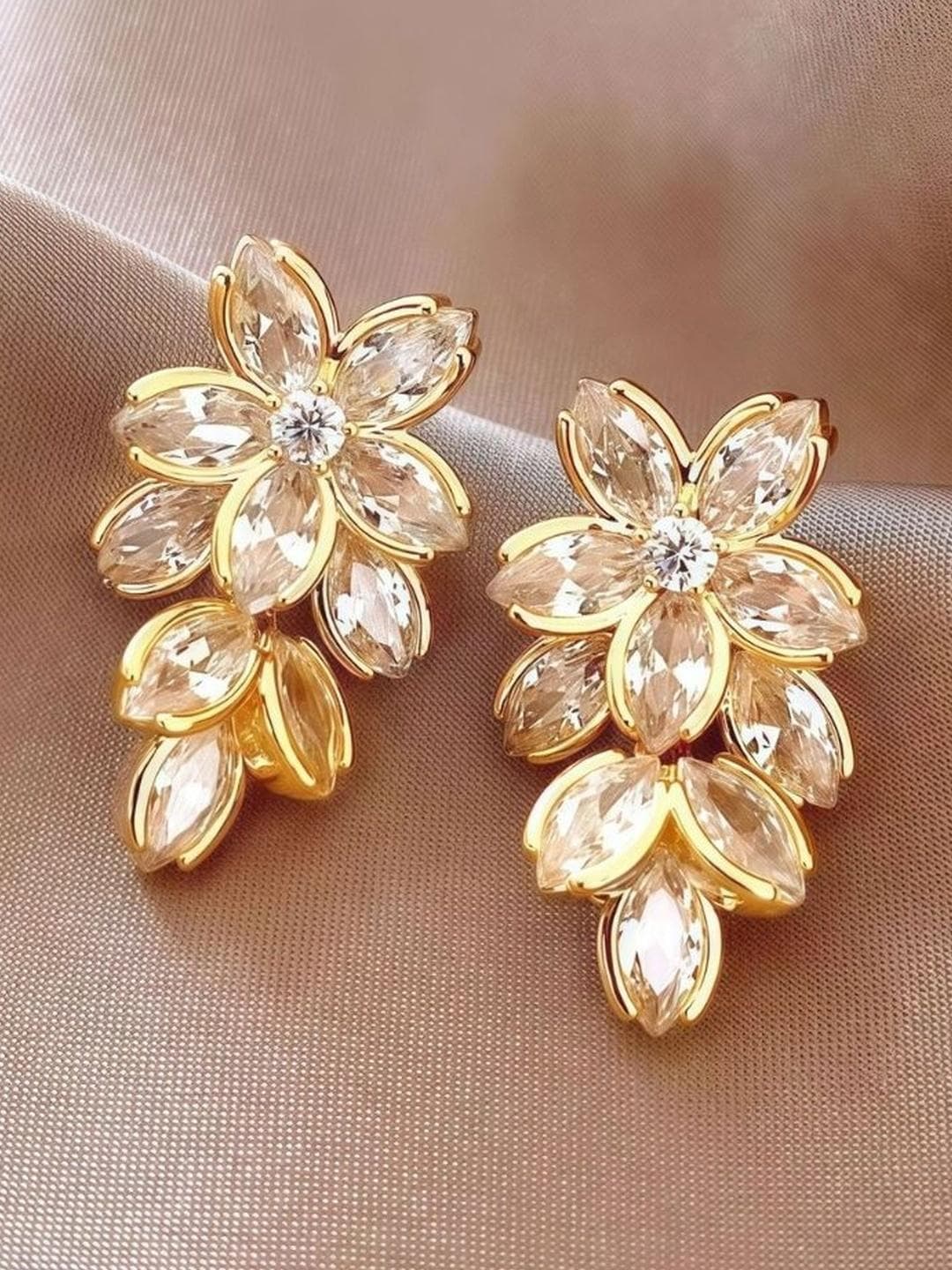 Estailo Fashion Floral Drop Earrings