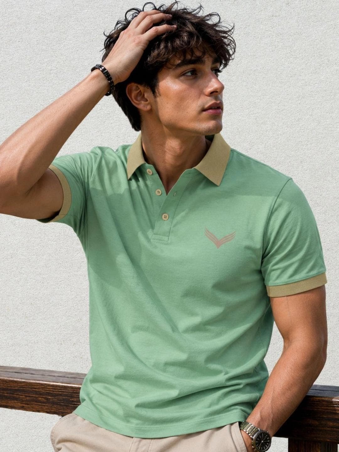 BOLD VIEW Men Brand Logo Colourblocked Polo Collar T Shirt