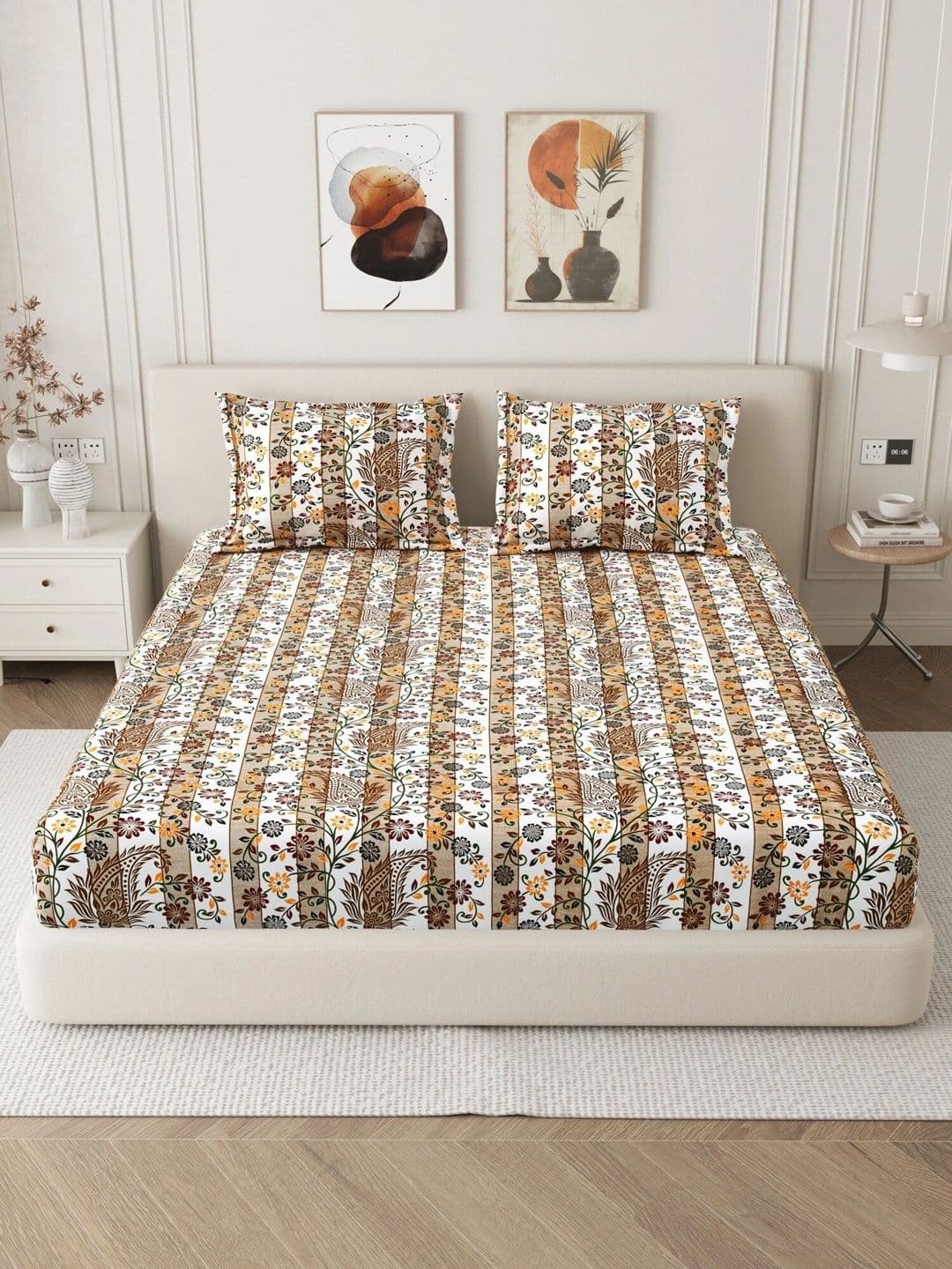 Homeful Style Brown & White Floral 160 TC King Bedsheet With 2 Pillow Covers